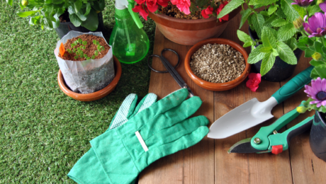 Astuce rangement outils jardin